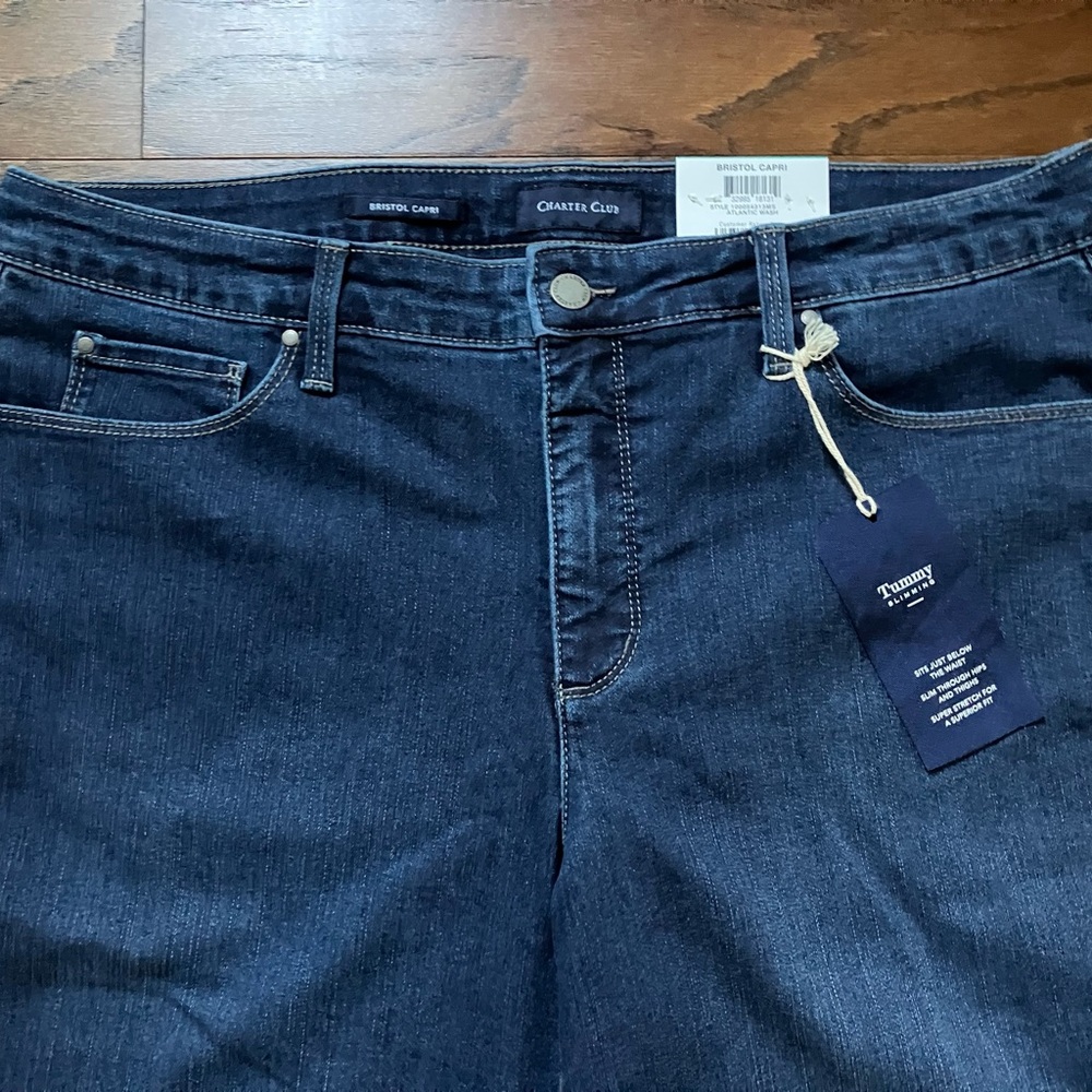 Jeans - Picture 3 of 9